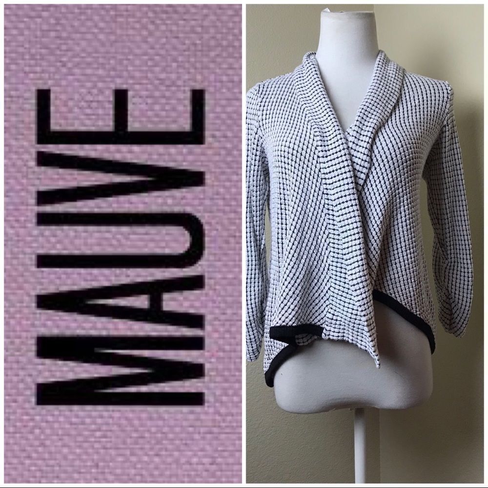 Mauve Brand Wrap Jacket. XL